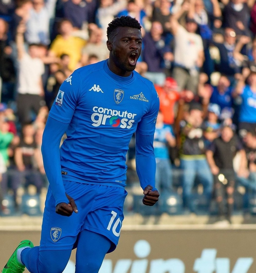 NCCALCIA's tweet photo. 🕗 FINE PARTITA‼️
#SerieA 🇮🇹
🔵🔵 #Empoli 1-1 #Fiorentina 🟣🟣
⚽ 29' #Beltran 🟣🟣
⚽ 56' #Niang 🔵🔵
#EmpoliFiorentina #EMPFIO #NasceCresceCalcia https://t.co/jIz4w5Cm4z