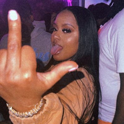 janyiah_'s tweet photo. #NewProfilePic https://t.co/hgOBBieioO