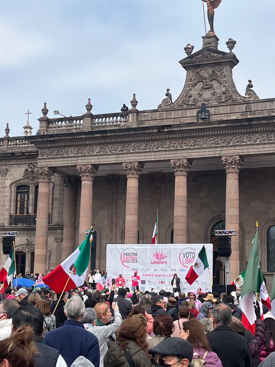 #NuestraDemocraciaNoSeToca