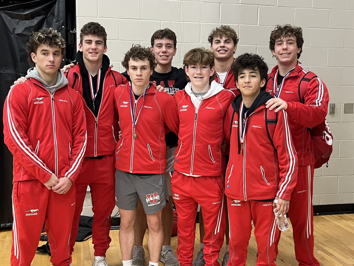 Congratulations to these Jaguar Wrestlers for punching their ticket to the State Tournament next week! Qualifiers were Kason Grimaldi, Scott Fohlmeister, Griffin Muehlbach, Logan Meinheit, Connor Fowles, Kenny Woods, Logan Perchellet, and Noah Perchellet!!