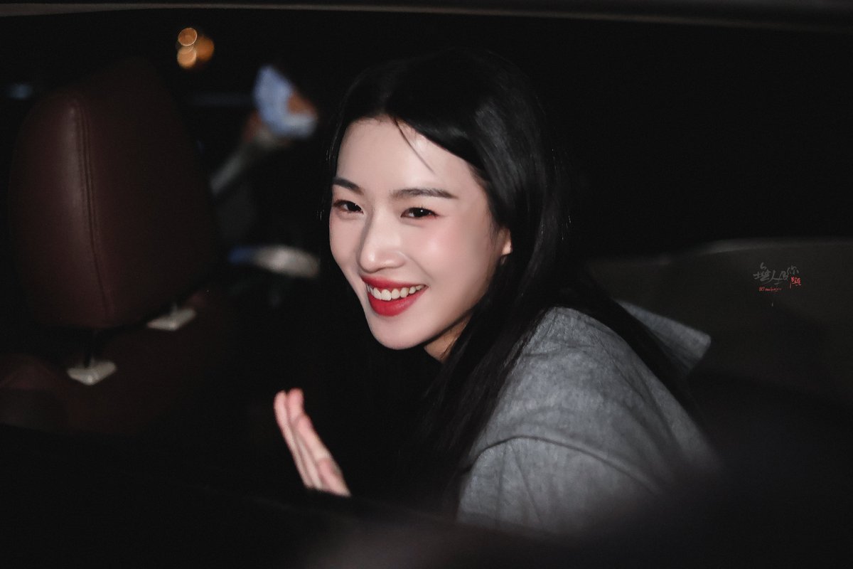 ©️无人及你丨卢昱晓

#卢昱晓 #หลูอวี้เสี่ยว #LuYuxiao #루위샤오 #노욱효