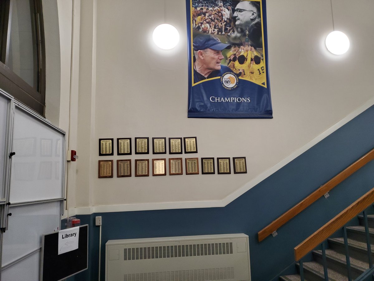 BereaMidpark4n6's tweet photo. The classic library is a staple immediately within the entrance of what is known as "The Main Building" on campus (right beside a featured Awards display for Speech & Debate). It currently is relocated due to construction of an adjacent building! #VenueVistas #NiceLibrary https://t.co/z9Pvyn3uHT