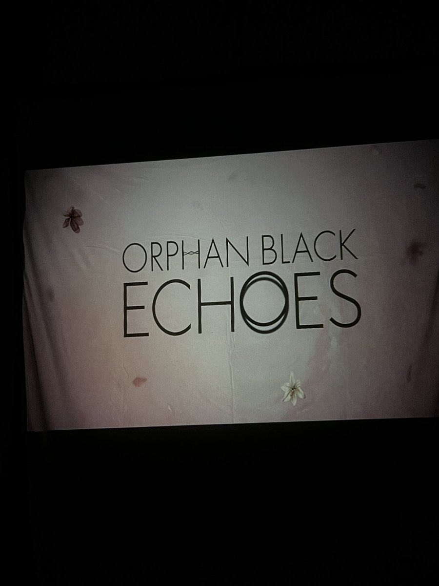 alycjsmn's tweet photo. oh how i have missed you my dear clone club @OrphanBlack https://t.co/QC0wKMXLms