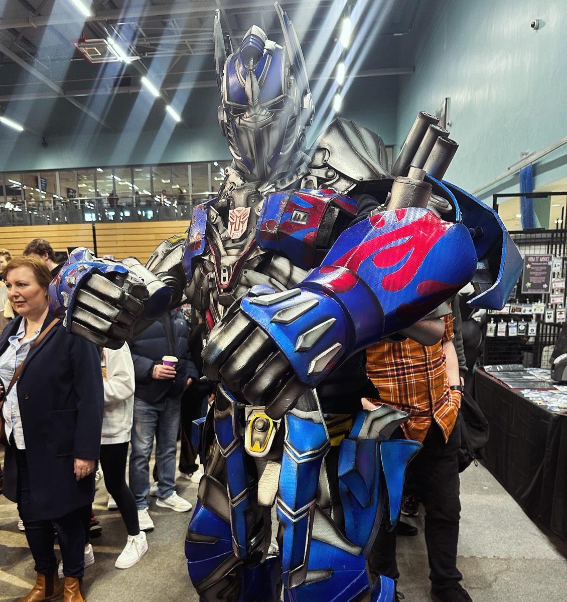 aspiringkrypto's tweet photo. Some great cosplay today at #WorcesterComicCon, ft Kal striking his best pose 🥹😍
Too freakin cute! https://t.co/n5TBFnRNbd