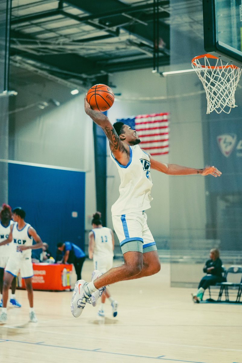 🚨GAMEDAY🚨
 
-Double Header-

🆚 <a href="/DeepSouthPG/">Deep South Community</a> 

&amp;

🆚 <a href="/TLAPSportsFLA/">Blackhawks 🦅</a> 

⏰ 2pm &amp; 3:30pm

📍419 college drive 
Barnesville, Ga

🎥 youtube.com/@NEWROCKPREPTV…

#MGP