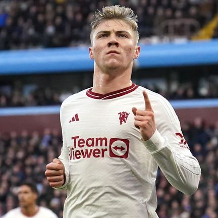 🚨 𝗥𝗘𝗖𝗢𝗥𝗗: Rasmus Hojlund is the youngest ever Premier League player to score in 6 consecutive games. 👹