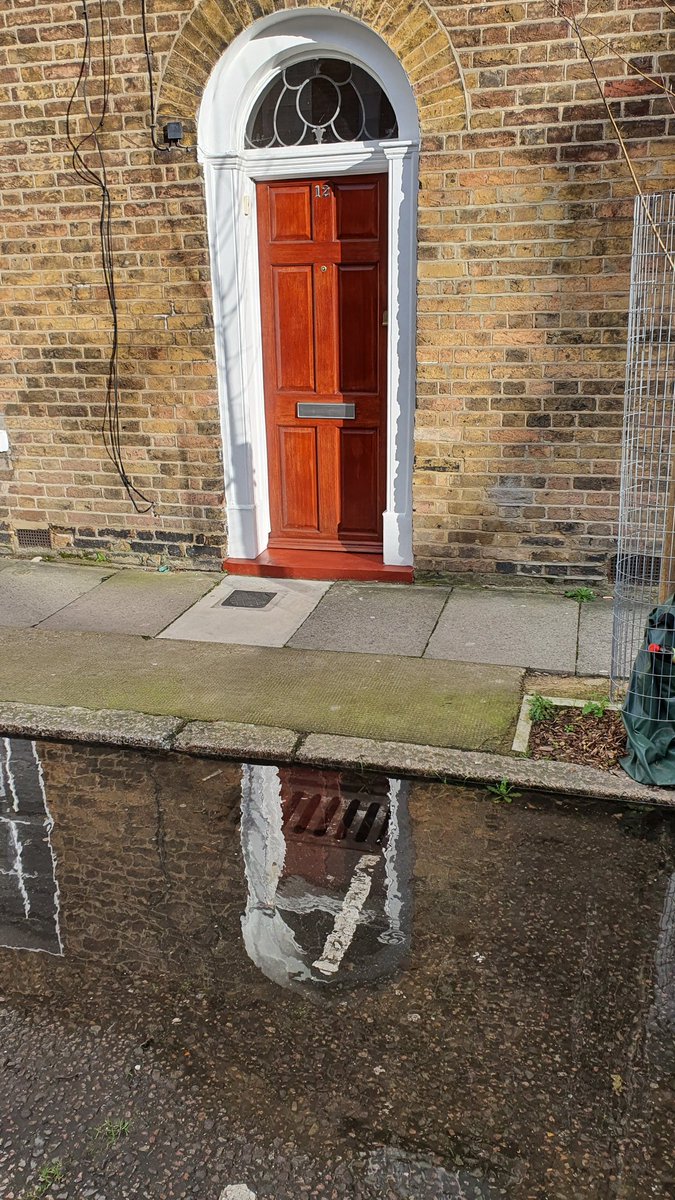 _mohammedrob's tweet image. @TowerHamletsNow street flooded due to blocked gutters in Flamborough Street. Needs urgent attention and action for a permanent solution.  Reported via #FindItFixIt app. #StDunstans Ward. @ayasmiah3 @Cllr_MaishaB
