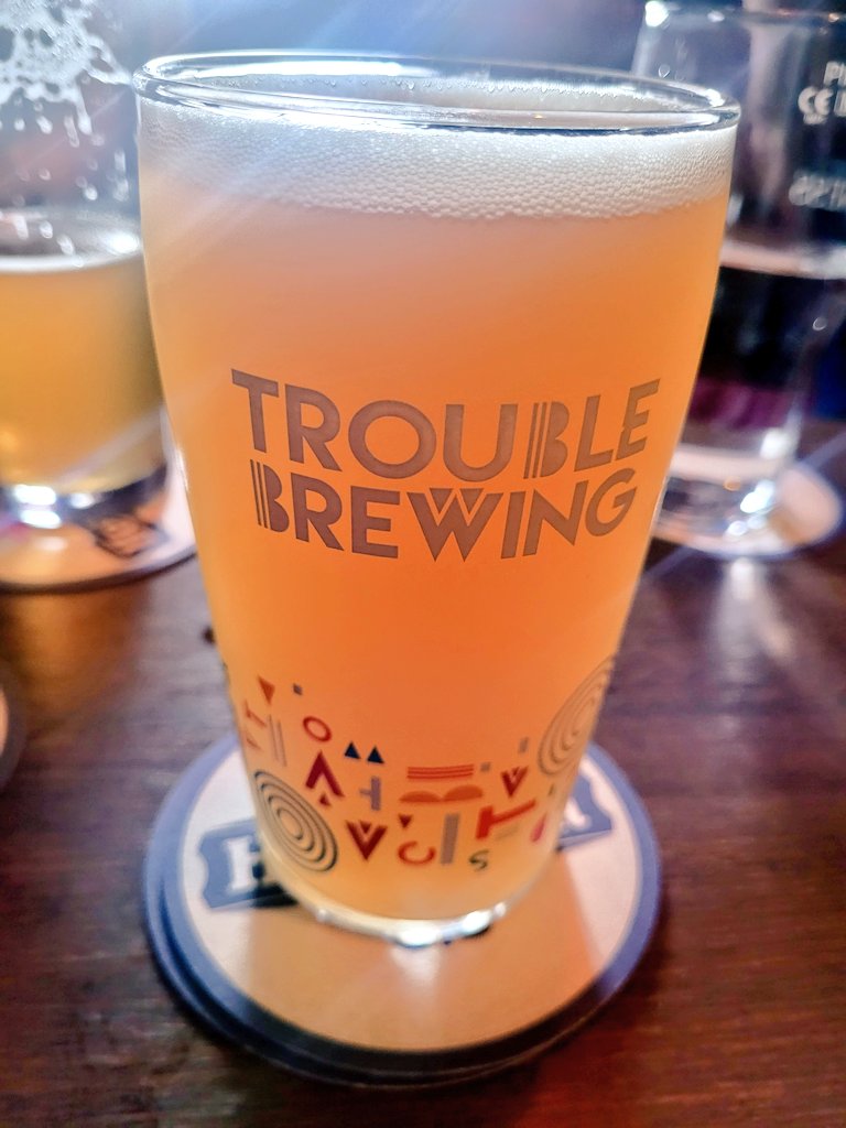 Lads.... It's been a while. So I'm back on the Ambush Enjoying this lovely @troublebrewing beer with @beerladiespod