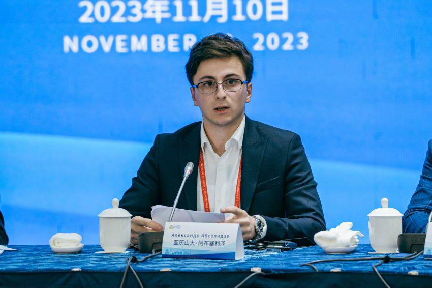 Aleksmay2003's tweet photo. One belt one road - international youth conference in China! 
Youth advisory council. https://t.co/hiNe5I2uPB
