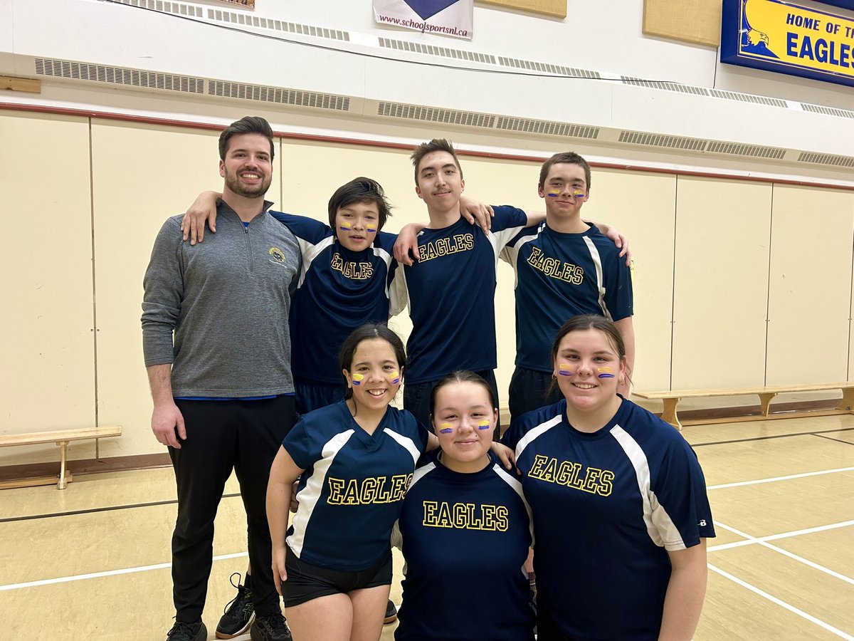 rtobin01's tweet photo. Let the sportsmeet begin!! The NLA Eagles Winter Sportsmeet team is off to the Winter Sportsmeet today in Makkovik. Let’s go Eagles!! 🦅 @NLA_School17 https://t.co/4JviqREIBm