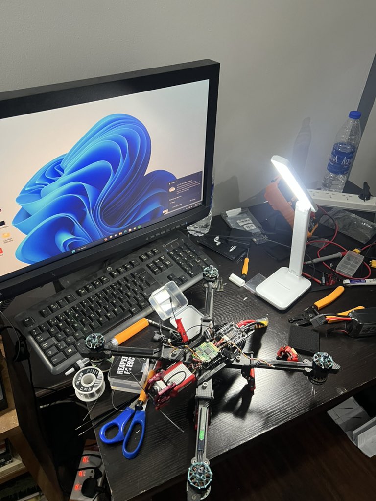 Senior Man Stedi tweet media