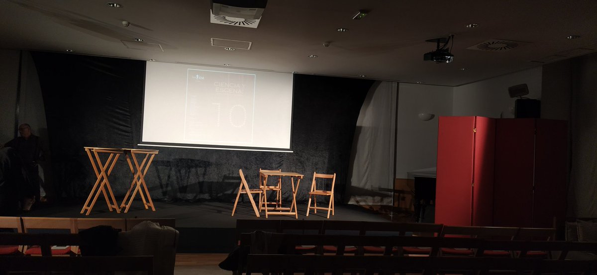 TeatrIEM en la Residencia de estudiantes. A punto de celebrar nuestro décimo aniversario. 10 años ya divulgando la ciencia a través del teatro. <a href="/CSICdivulga/">CSIC Divulga</a> <a href="/IEM_CSIC/">IEM-CSIC</a> #Ciencia #Teatro  #ResidenciaEstudiantes
