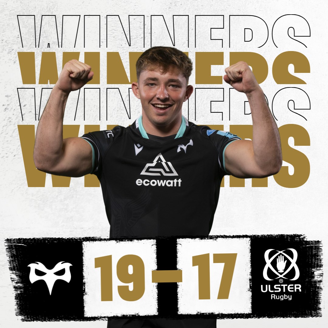 Full Time: Ospreys 19 - 17 @UlsterRugby 

What a way to win with a last minute drop goal 🔥

#TogetherAsOne | #BackinBlack | #BKTURC | #GrassrootsToGreatness | #OSPvULS
