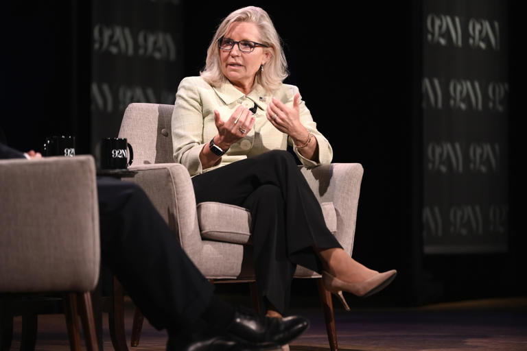 Liz Cheney on Republicans refusing to stand up to Trump: 

"One of the things that is so troubling about this political season is the extent to which you’ve got, you know, people that used to be good and honorable members of Congress, for example, who have simply apparently