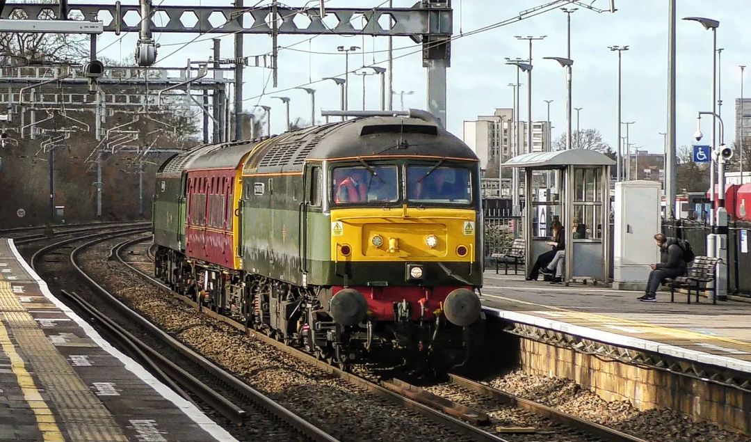 57009 999506 47815 - Acton Main Line 16/02/24 #westcoastrailway #gbrailfeatures #railfeatures  #ukrailscene #britishrailwayfeatures
#uk_railfeatures #railfeatures #railfeaturesuk #britishrailphotography #railways_worldwide  #greatrailfeatures #ctrefeatures #trainspottingfeatures