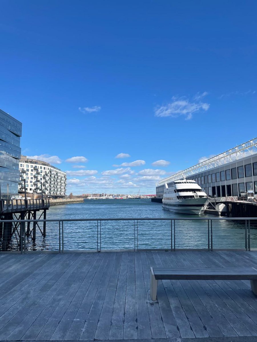 BainerKt's tweet photo. Another great CSM in Boston! Got to see lots of past and present colleagues, students, and share student research on a national platform. @LC_2010 @ShenandoahU https://t.co/BZp7qcd6Yy