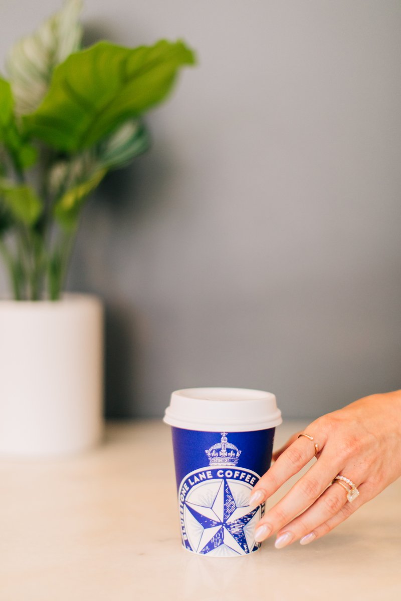 HotelEmblem's tweet photo. When your battery is running on empty, @BluestoneLane is here to give you a helping hand. https://t.co/uhrTBGCYH2