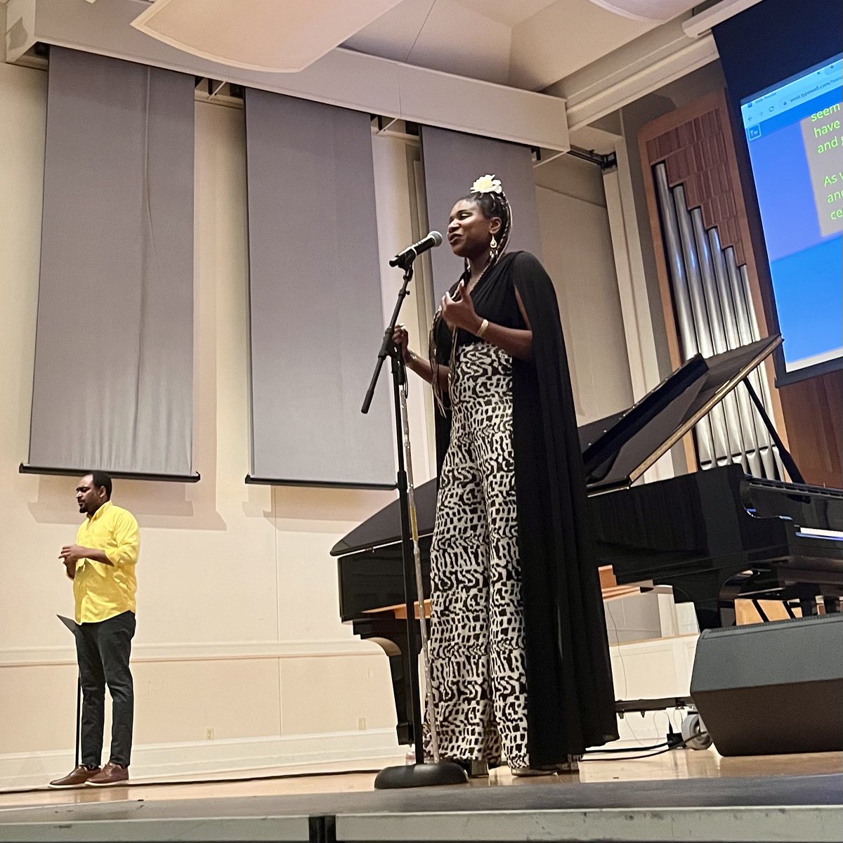 Back to back college keynote performances! Shoutout to the @Georgetown Disability Cultural Center and the @Uoregon Accessible Education and Black Cultural Centers for having me! 

#Keynote #Performance #DisabilityCulture #BlackHistoryMonth