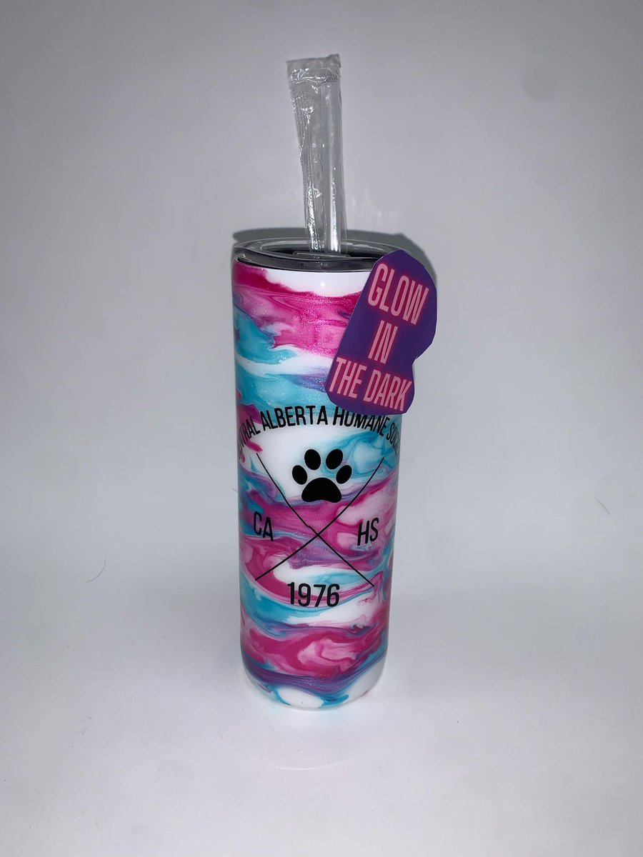 cahumanesociety's tweet photo. Have you seen our #CAHumane branded tumblers? By Vinylistic, available at our Pawsitive Retail Store! 👏
🎨 Handcrafted with passion
🐾 Proudly displaying our logo, symbolizing your support
🤗 Every purchase contributes to the well-being of pets in need!
https://t.co/gL5FMzSyti https://t.co/McEwhJyn1s