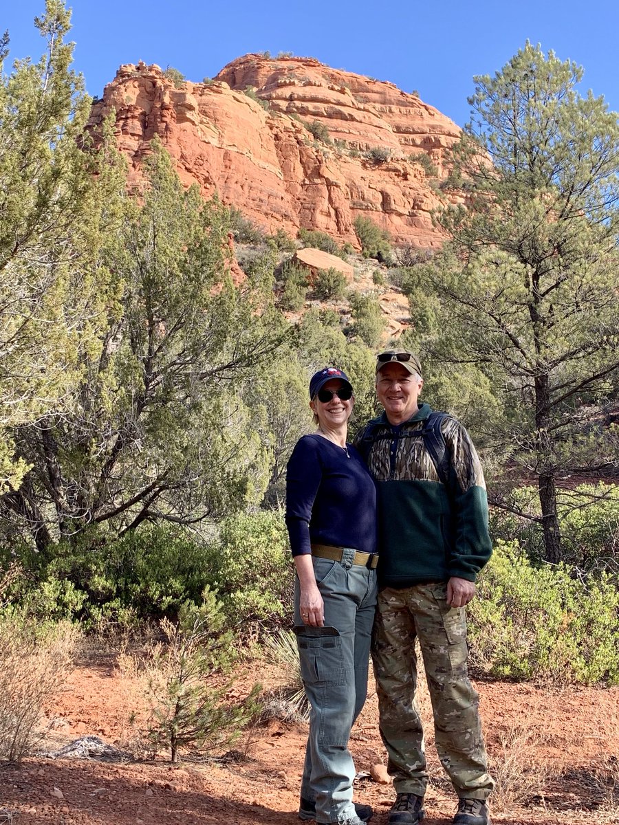 AppleCarman's tweet photo. Great start to the day! Hike1 down. https://t.co/6uip6H7W8r