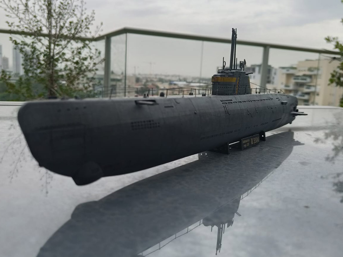 Revell (@revellgermany) on Twitter photo Type XXI German U-boat in scale 1:144 built by Maor Vardi.
Send us your pictures to socialmedia.de@carrera-revell.com (include your name, model name & scale) and we will feature them.
#ScaleModeling #RevellGermany #ModelShips #UBoatHistory #MilitaryModels #ModelBuilding Type XXI German U-boat in scale 1:144 built by Maor Vardi.
Send us your pictures to socialmedia.de@carrera-revell.com (include your name, model name & scale) and we will feature them.
#ScaleModeling #RevellGermany #ModelShips #UBoatHistory #MilitaryModels #ModelBuilding