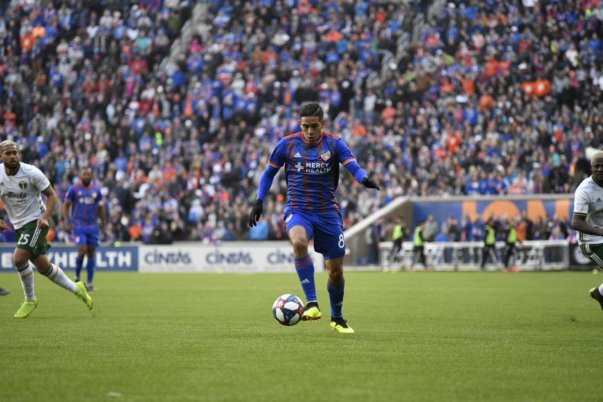 Victor Ulloa tweet media