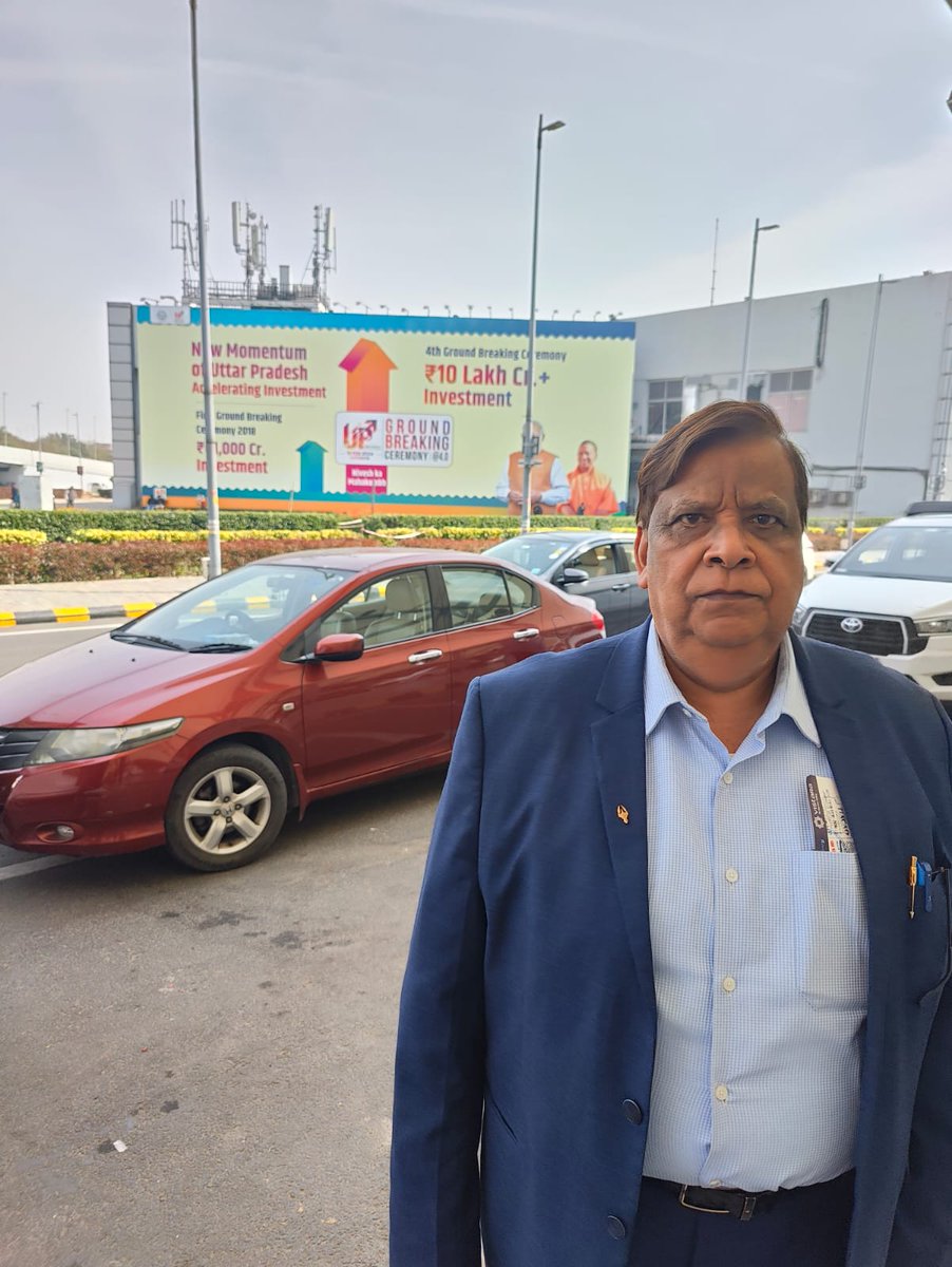 Ravindr86263196's tweet photo. Heading to participate in GBC@4.0 ceremony in Lucknow for establishing Artificial Intelligence Center @ GBU in association with ETH Zurich, Microsoft, Google and other giants https://t.co/sJIGFXTC3p
