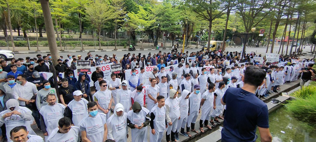 bibranjbar's tweet photo. Afghan refugees in Indonesia are in immediate need of resettlement. Resettlement countries are called up on to hear our voice. 
#End12YearsInLimbo_Indonesia 
@Refugees 
@UnityNewsNet 
@amnesty https://t.co/i2Dv8fjCOX