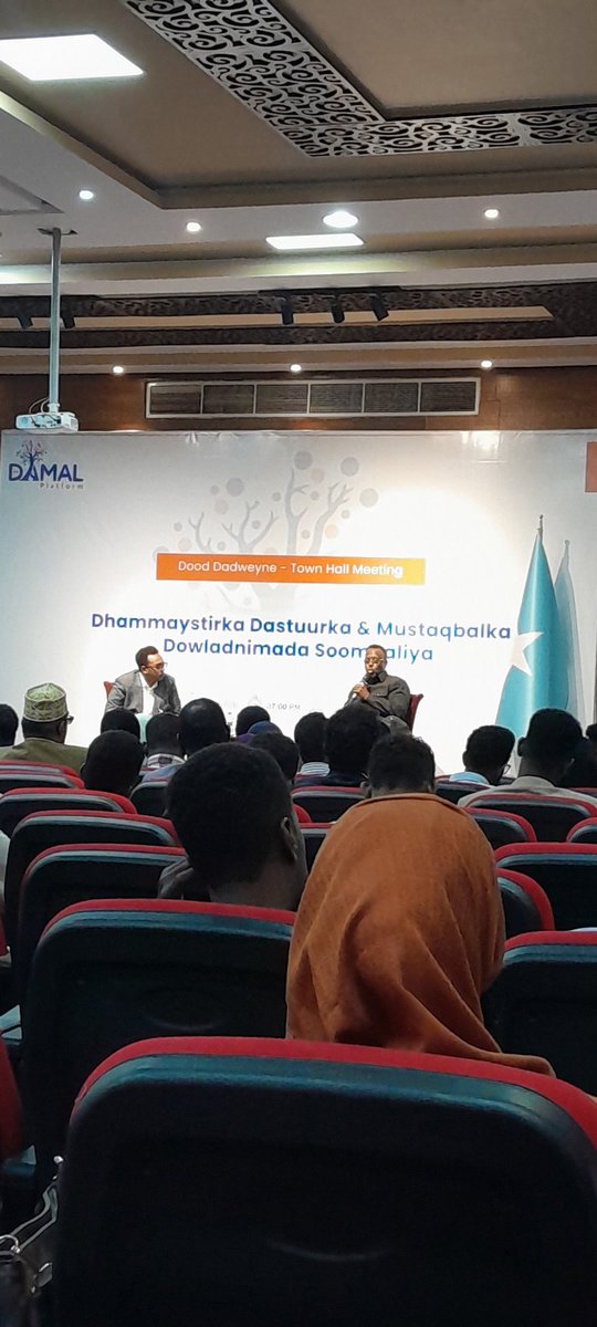 Just in: <a href="/DamalPlatform/">Damal Platform</a> is hosting a Hall Town Meeting with Minister <a href="/HassansheikhAli/">Hassan Moallin</a>. The discussion is about the importance of constitutional completion for the statehood of Somalia. 

#DamalDastuur
#TownHallMeeting
#DamalPlatform