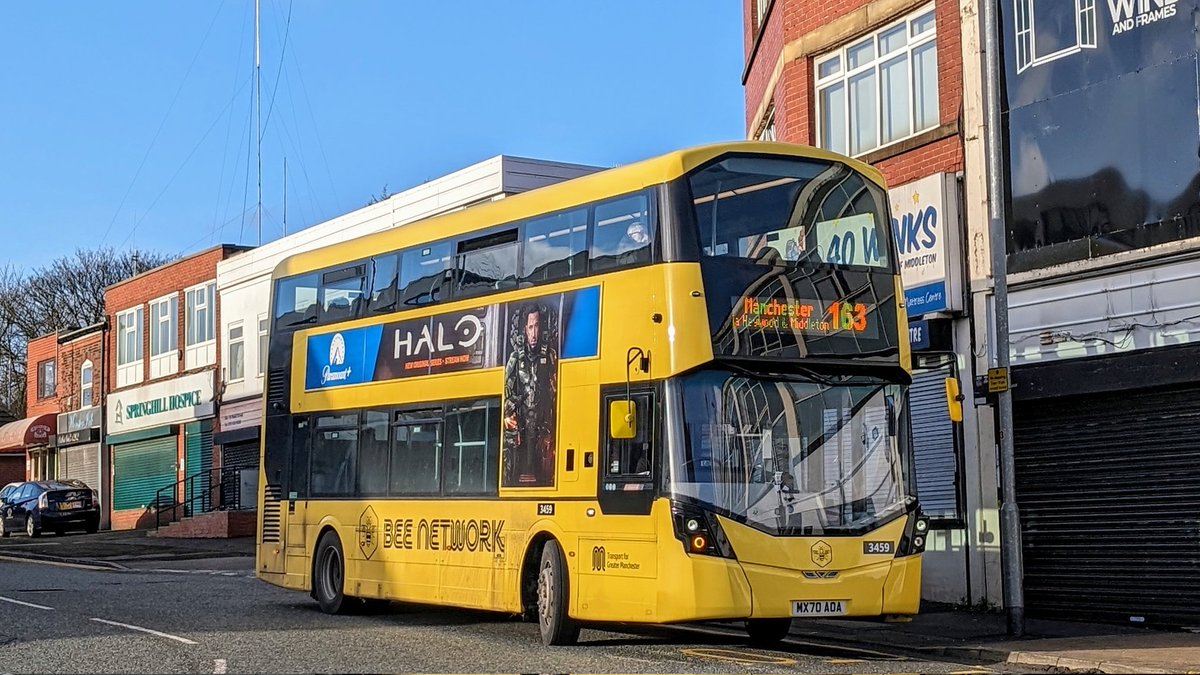 WC2512's tweet photo. It's all yellow in #Middleton π
@BeeNetwork @gnwbus 3459 - MX70 AOA working a 163 service heading to #Manchester.
@Rossobus 617 - SK66 HRM working a #RunnersR7 service back to #Rochdale. https://t.co/VPVo4AAoq5