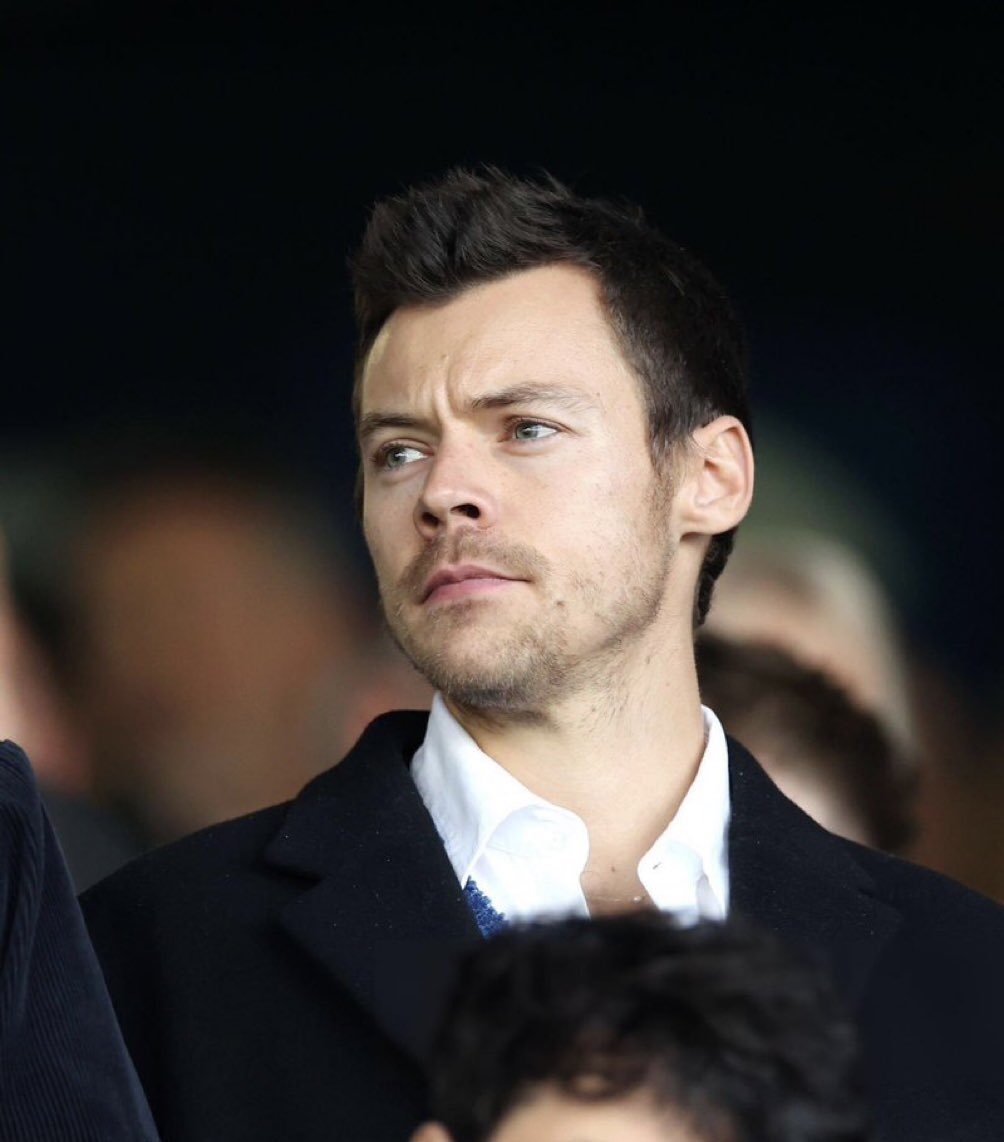 hsfloraIss's tweet image. I’m feeling so many things right now