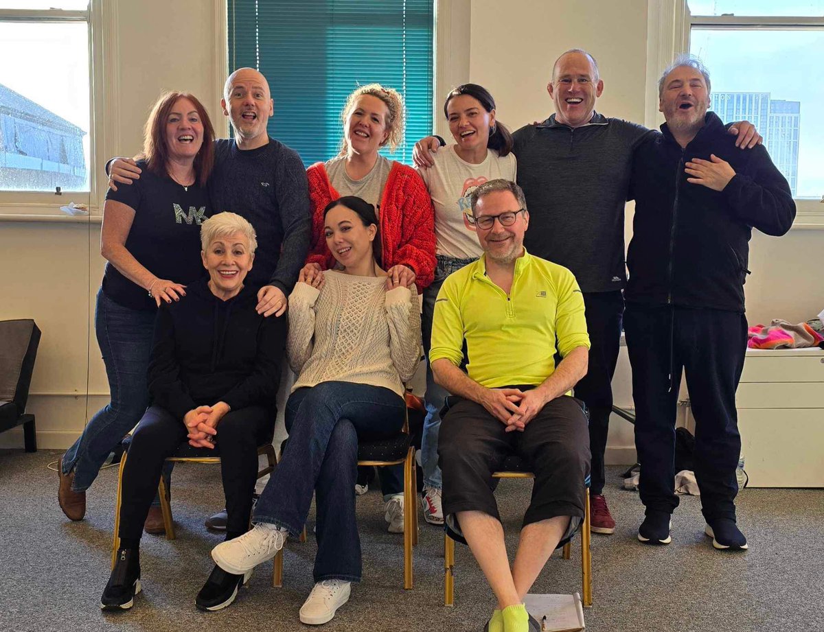 BeckyKershaw's tweet photo. Have had a brilliant experience at @MAPlatform 2 day Spolin Improv course @53two Sad it’s over. Thankyou to @DandyBee for being a great tutor and my fellow actors for being a fab bunch to work with ❤️#spolin #improvise #Space #beingpresent #Training #act #actors https://t.co/f5pgGyX3pI