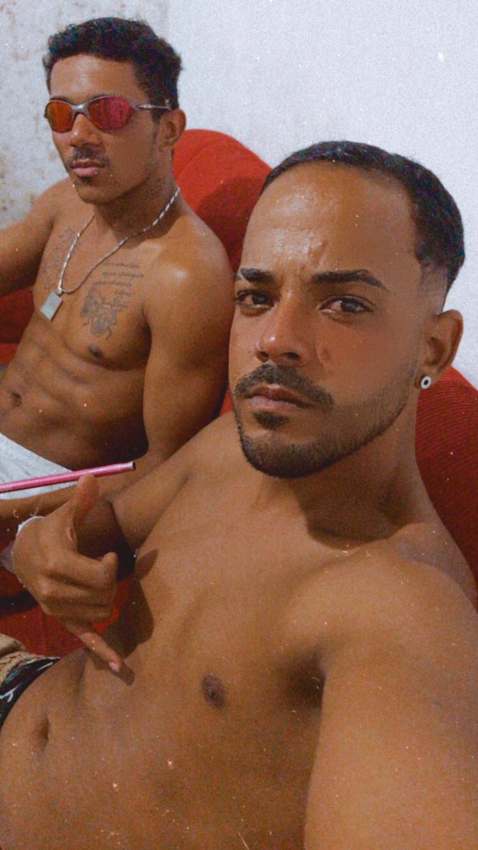 JeanSavelo's tweet photo. Aguenta dois? https://t.co/nDMbm1xFjr