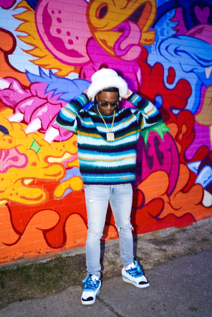 exit9mase's tweet image. I’m at the point where Mitch was like you gotta beeper Na〽️  Happy pape day to me 🤘🏾