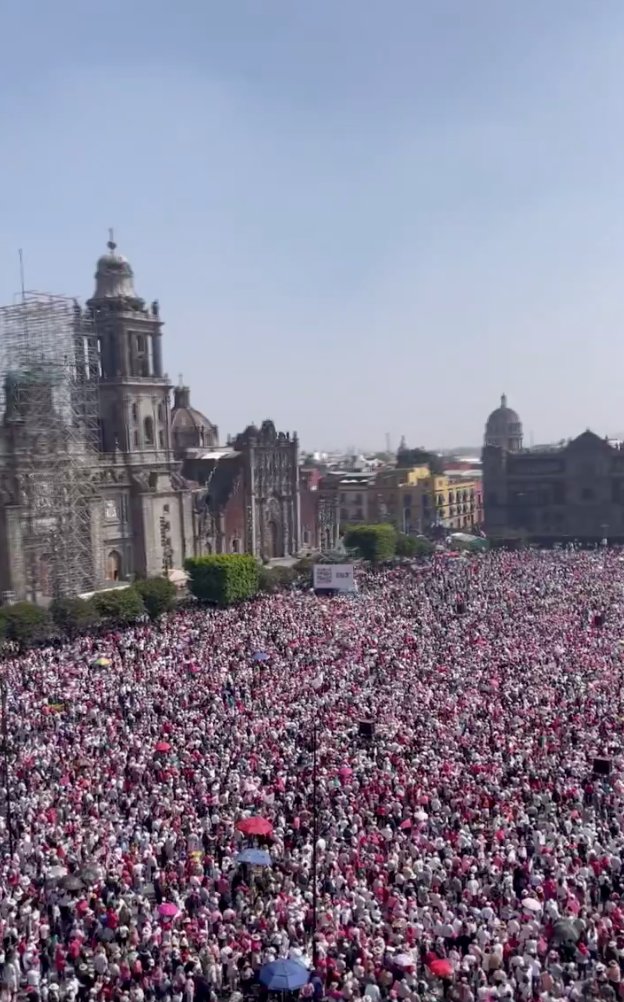 “La democracia no se toca… El futuro de la democracia está en nuestras manos: Lorenzo Córdova. bit.ly/3wmYelu