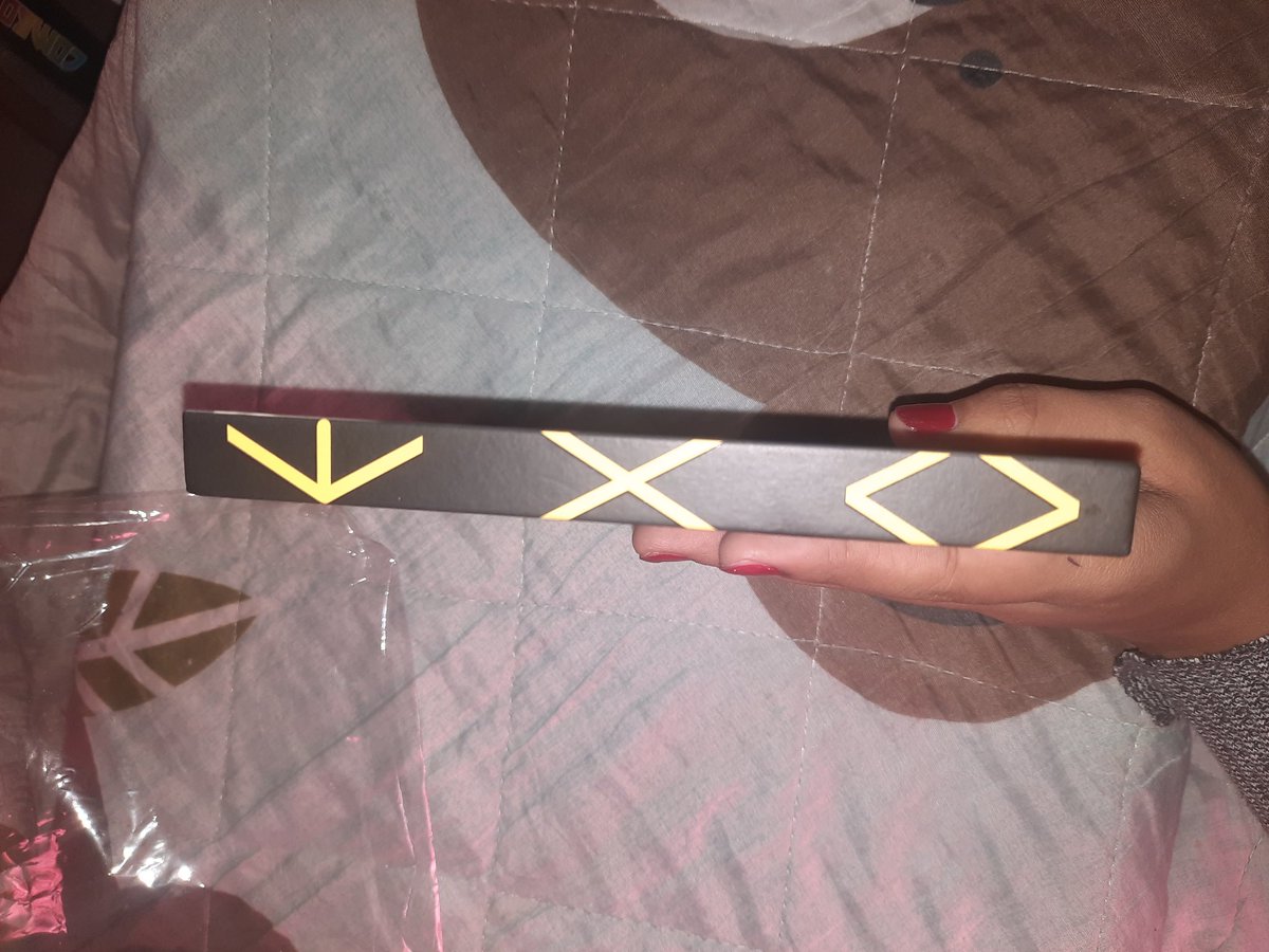 Marya_kcm's tweet photo. wts lfb ph 

exo love me right ch. ver
lmr unsealed album 
 
— ₱ 200 [can lower if payo] 
— jus dm or reply "mine" to claim! 
— good condi, unless stated 
— you could ask for a condi proof through dm~ 
— mod: sco, j&amp;t 

dop: payo / 3 days after claiming.. https://t.co/D7bZPfoemn