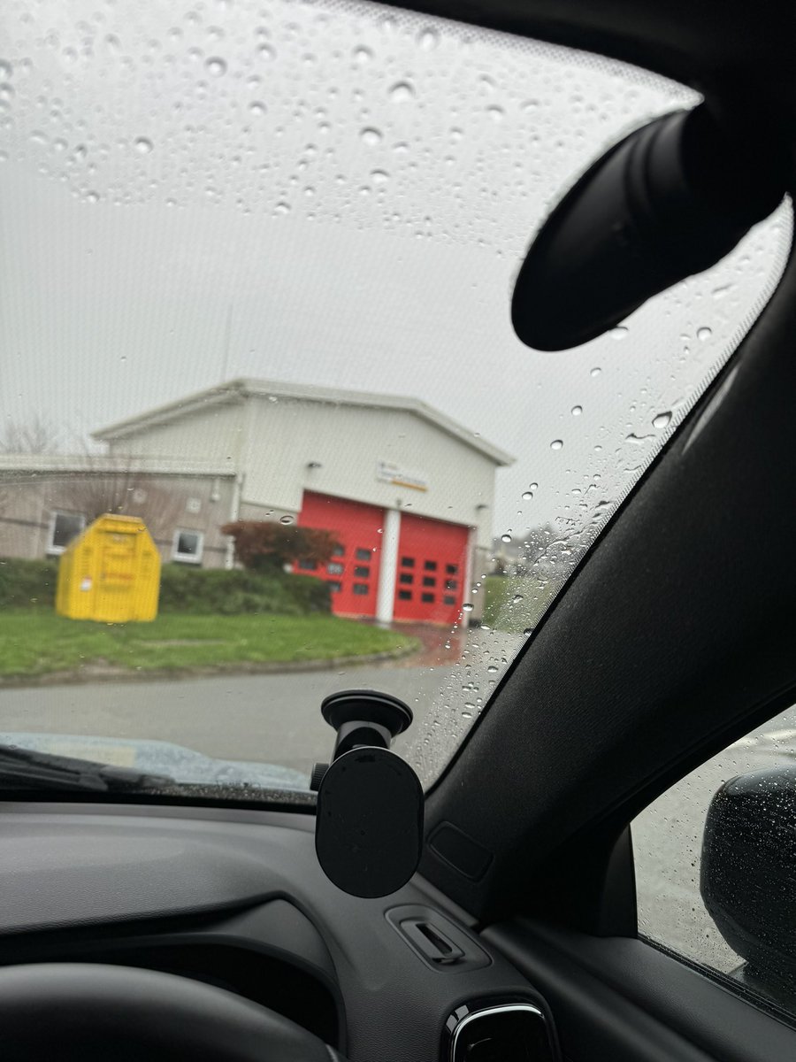 Liam Smith tweet media