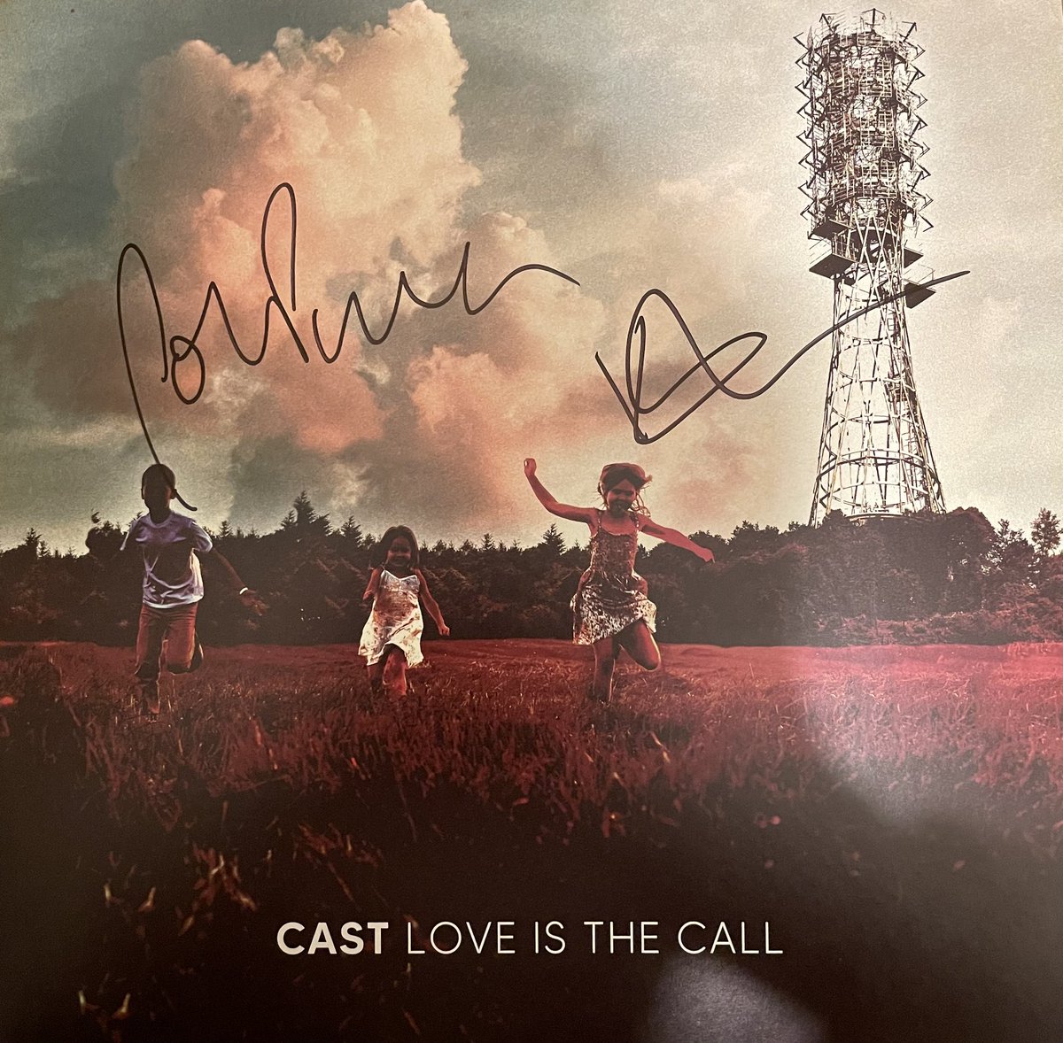 guitarvarnes's tweet photo. Amazing night at @jacrecordstore
to see @castofficial and catch up with @johnpowerla for the Love Is The Call album performance….
An unbelievable album 👏🏻👏🏻🙌🏻✌🏻❤️
#cast #loveisthecall #johnpower #jacaranda #liverpool #record #recordperformance #newmusic #music #martinguitar https://t.co/uSiomWOOmd