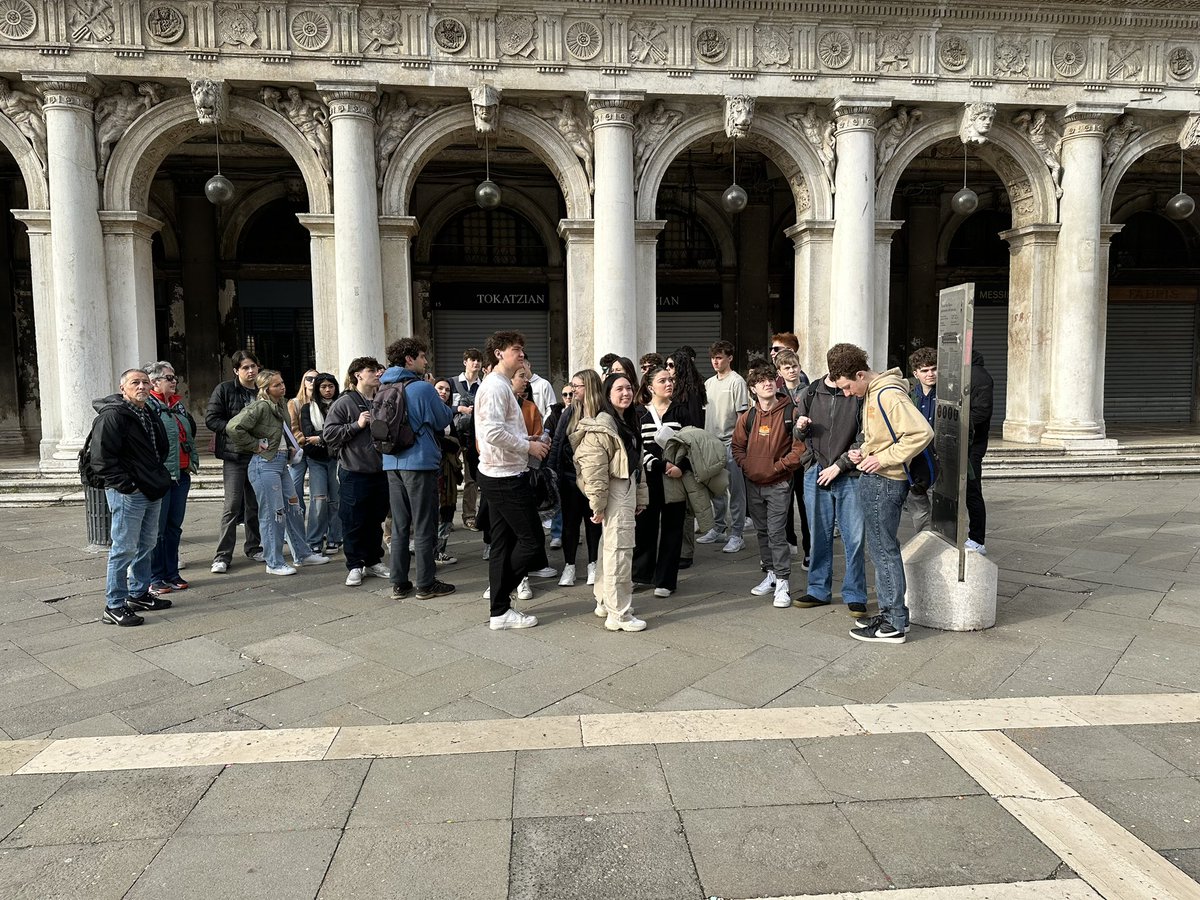 Headed to Doge’s palace today and enjoyed the beautiful weather today☀️ <a href="/MineolaUFSD/">Mineola UFSD</a> <a href="/mineolahs/">Mineola High School</a> #mineolaproud