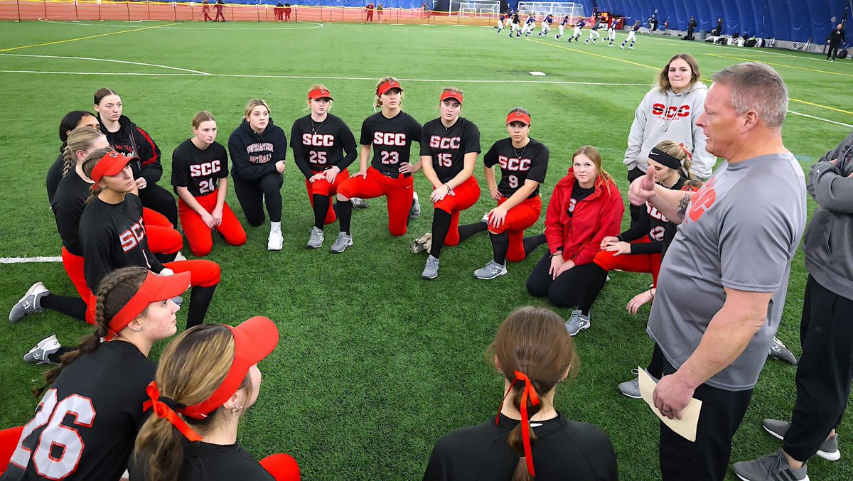SCC SOFTBALL WITH 2 WALK OFF WINS TODAY! Wins over Blackhawk CC and Rock Valley caps off a 5-1 weekend! THIS TEAM NEVER QUITS! GO BLACKHAWKS!