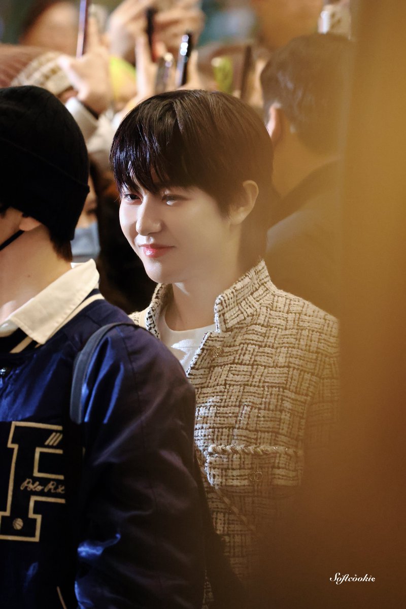 Softcookiee323's tweet photo. 240219 GMP

#仁俊 #RENJUN #런쥔 #NCTDREAM https://t.co/yGu0dSZnpr