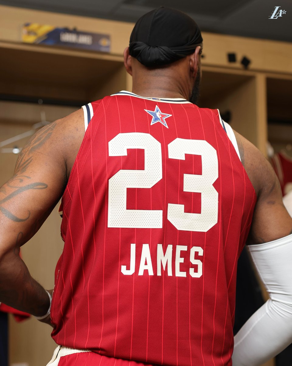Lakers's tweet photo. Preview https://t.co/9kKlKyXnUz