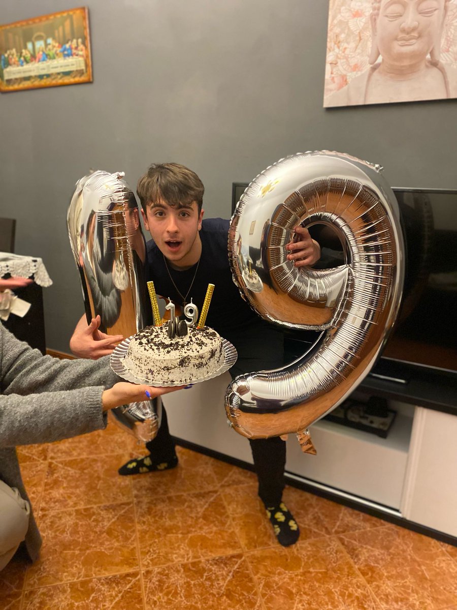 notbruno16's tweet photo. 19 🎈i will never forget it https://t.co/VJ1354DUaX