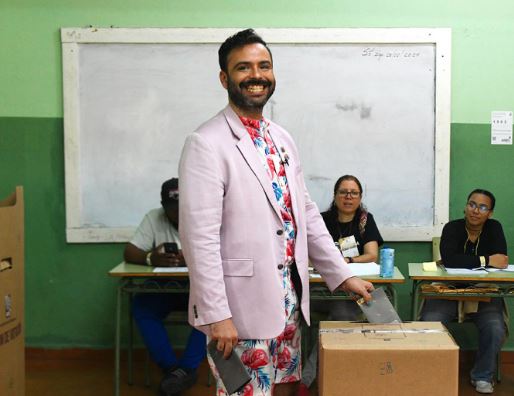 #voto2024TN  Candidato a regidor y activista gay vota “por un sueño” telenoticias.com.do/candidato-a-re…   #elecciones2024TN