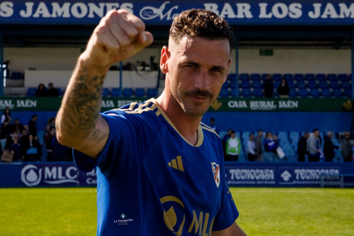 Las caras Juan, las caras...
<a href="/rafallorente10/">Rafa Llorente</a> <a href="/AlvaroVazquez91/">Álvaro Vázquez 🐺</a> <a href="/francarnicer8/">Fran Carnicer</a> <a href="/angelmartinez3_/">Ángel Martínez</a> 
<a href="/El_Fotogeniko/">Germán (el fotogéniko)</a>