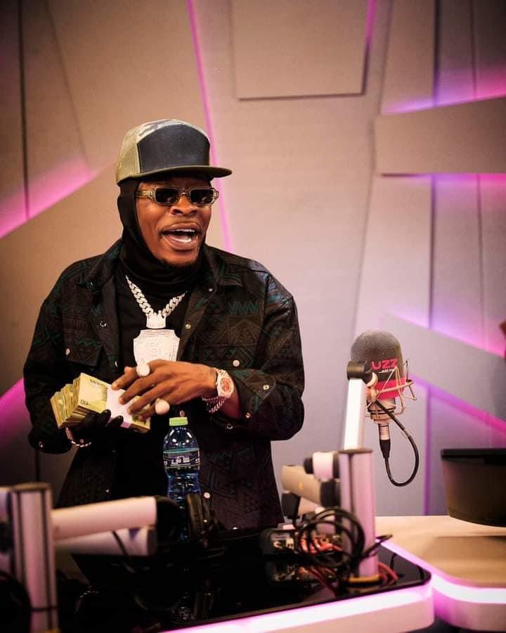 WORLDWIDE237's tweet photo. Is shatta wale the richest artist in Ghana right now ??
#Sarkodie #ShattaWaleAt3MusicTv #shattawale #Mohbad #Ashiaman #Cardi #Johnpentil https://t.co/alLfGzVxEl