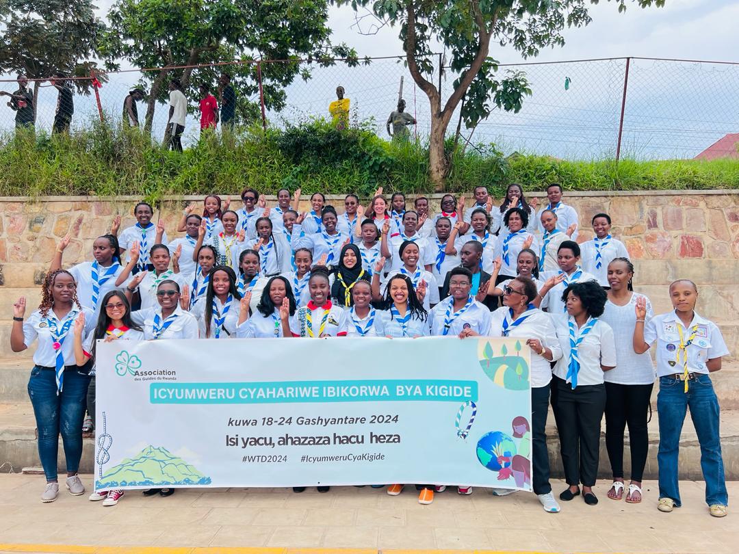 guidesrwanda's tweet photo. Today, we were thrilled to launch officially the #GuidingWeek by spreading joy at Masaka hospital. Throughout this week, we shall practice the true spirit of Guiding through acts of kindness, empathy and service ☘️
#WorldThinkingDay2024
@RwandaYouthArts
@africa_region https://t.co/1C40KdfTie