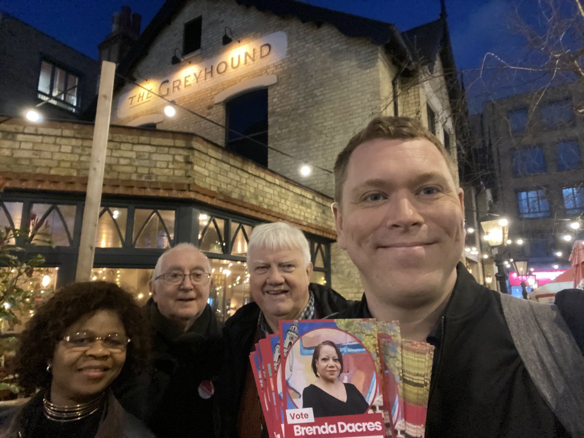 Jack_Lavery's tweet photo. 🤩 Great Sydenham canvassing session talking to residents on Kirkdale. Thank you to local volunteers Mike, Barry and Miriam

🗳 Local residents are ready to vote for @Brenda_Dacres on March 7th https://t.co/vTEvfjmMhk