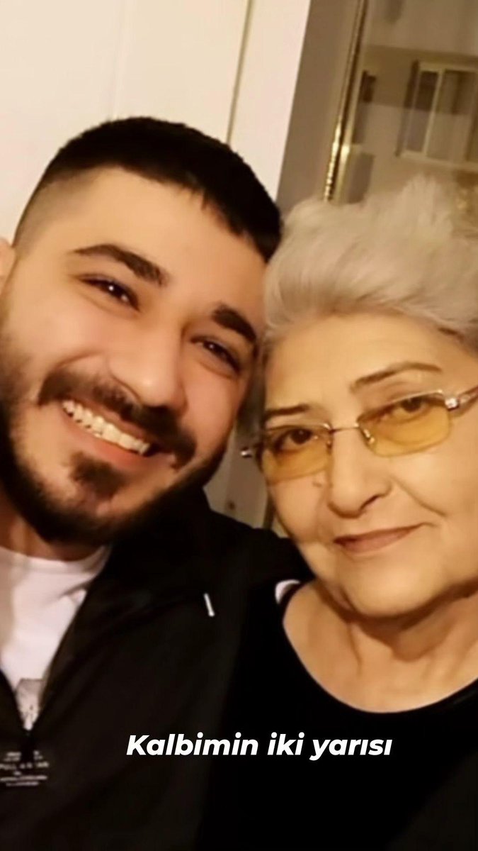 ___ebruli_77's tweet photo. Oğlum gideli ...27 ay 26 gün 
Annem gideli ...5 gün oldu 
Ben öleli çok oldu https://t.co/YeqNE8mWYZ