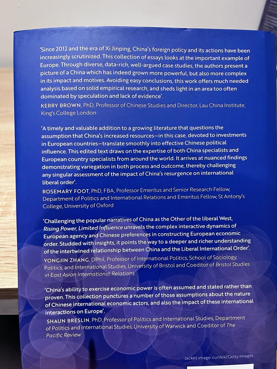 ITS FINALLY HERE: Our @OUPAcademic @OxUniPress volume on #China's investments in #Europe is now available #OpenAccess. Cheers to @uniyorkpolitics & @PolStudiesAssoc for your support. Thanks to @Bkerrychina & ors for generous endorsements LINK 👇: fdslive.oup.com/www.oup.com/ac…